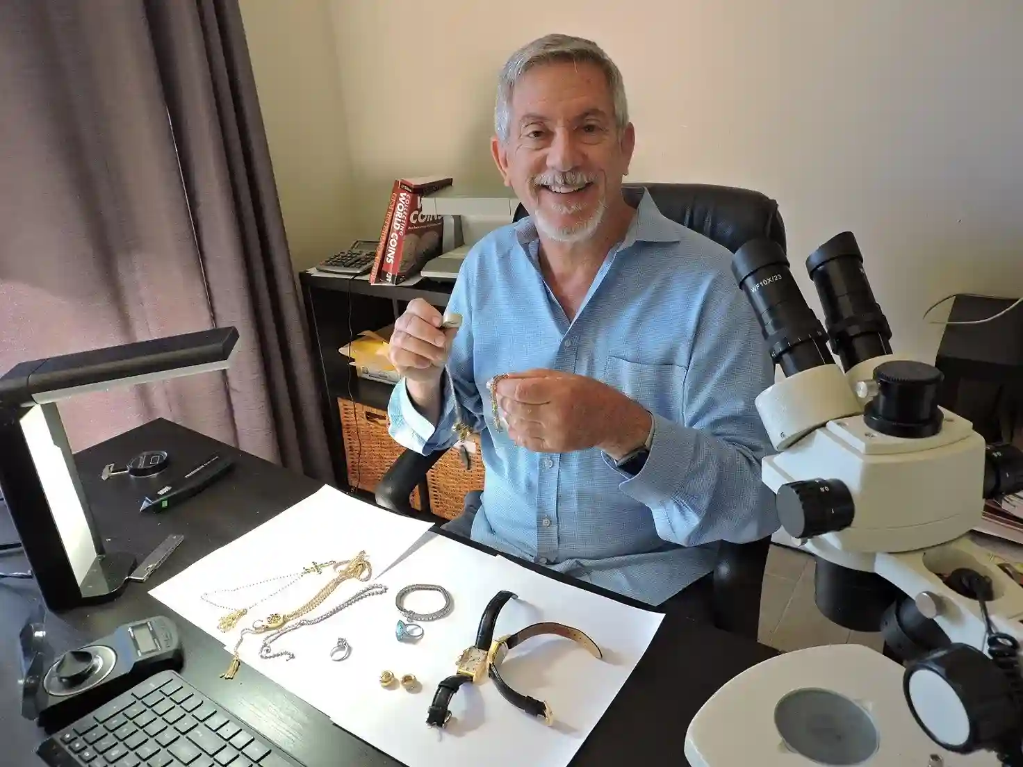 Jon Bragman, G.I.A. Graduate Gemologist and South Florida jewelry buyer