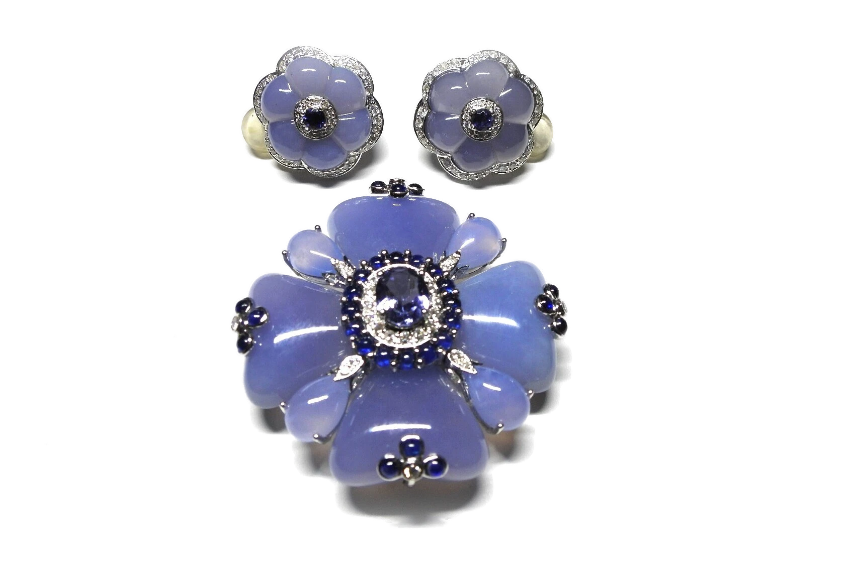 Jewelry appraised by Jon Bragman, Inc., G.I.A. Graduate Gemologist